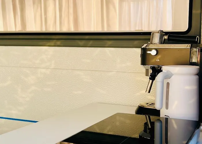 مكان تخييم Przyczepa Kempingowa Pomello ياستارنيا